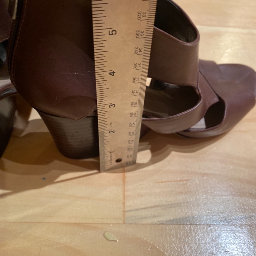 Brown leather wedges size 8 - Picture 10 of 12